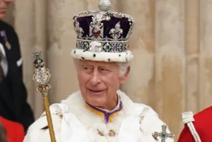El Palacio De Buckingham Confirma Que Carlos Iii Padece Cancer.jpg