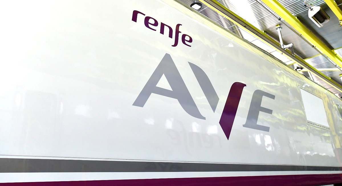 Renfe Contrata Un Ejercito De Abogados Para Su Expansion Por.jpg