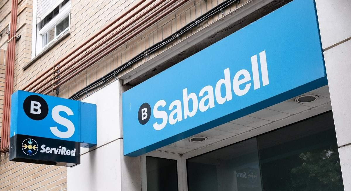 ¡Éxito de Sabadell: ¡18,000 clientes de Banca Privada en tan solo un año!