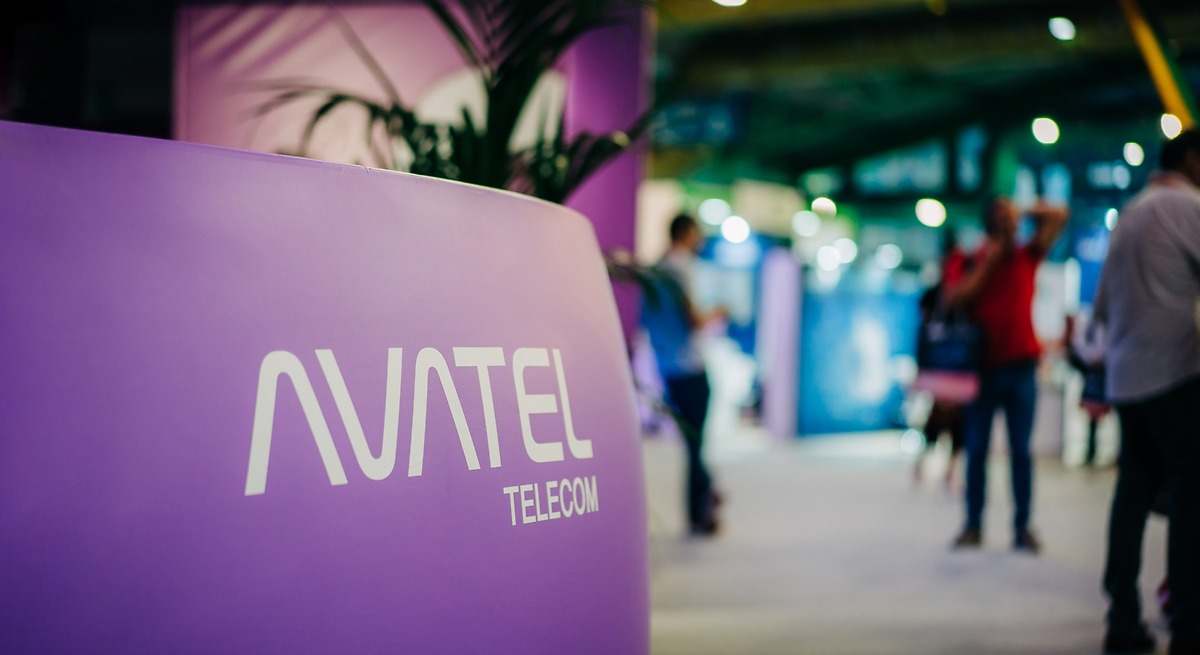 Telefonica Y Stc Estudian Por Separado La Compra De Avatel.jpg